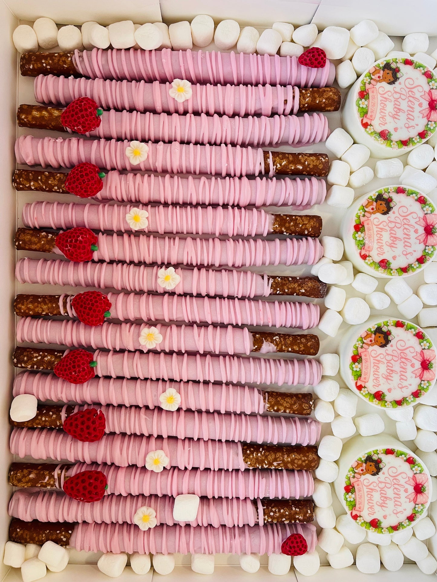 Strawberry Shortcake Baby shower - Custom Edible Images
